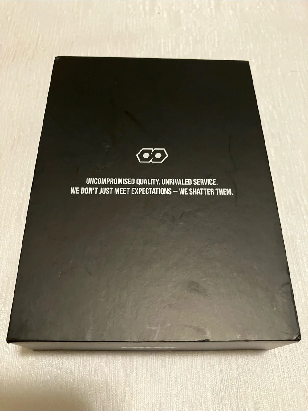 Silver Key Multi-Tool with Black Carbon Card Holder